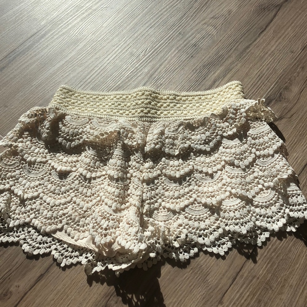 Cream patterned shorts